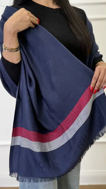 شال كتف خفيف -  Tommy Hilfiger