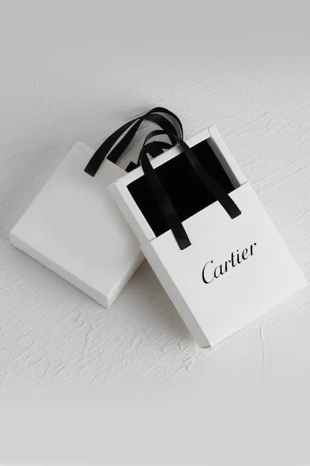 طقم اكسسوار - Cartier / شامل علبة الشركة