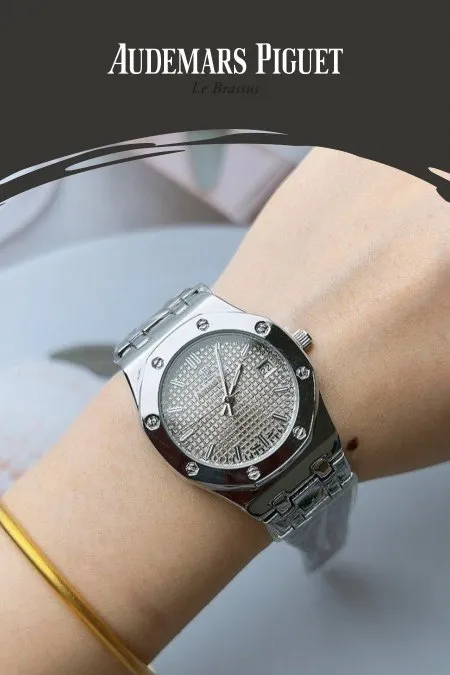 ساعة - Audemars Piguet الستاتية / شامل علبة و كيس