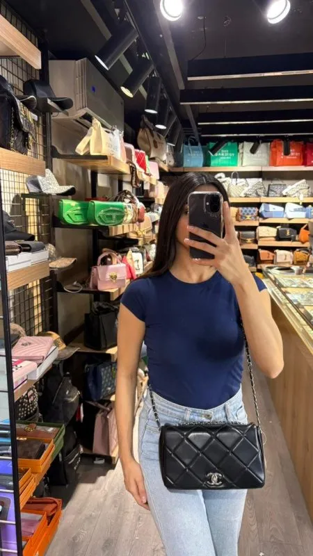شنطة - CHANEL