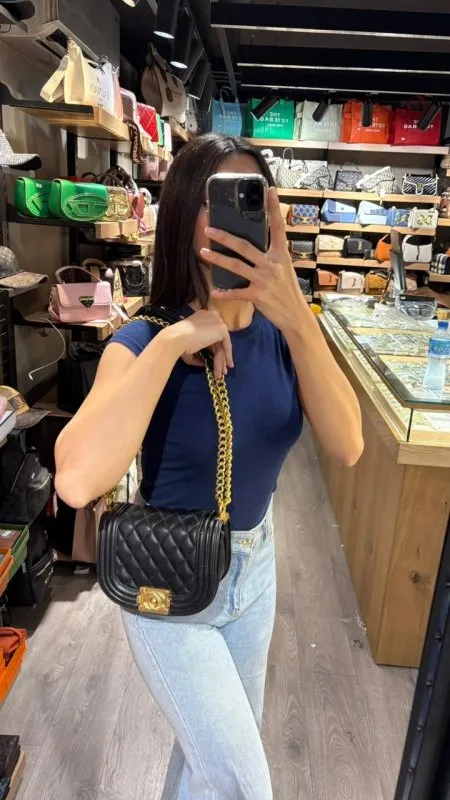 شنطة - Chanel