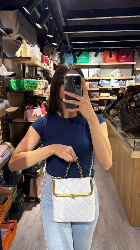 شنطة - Chanel