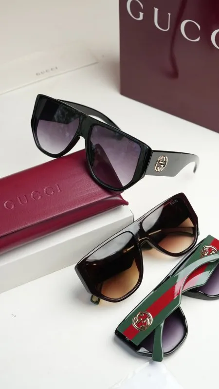 نظارة شمسية /Gucci - شامل علبة وكيس الشركة