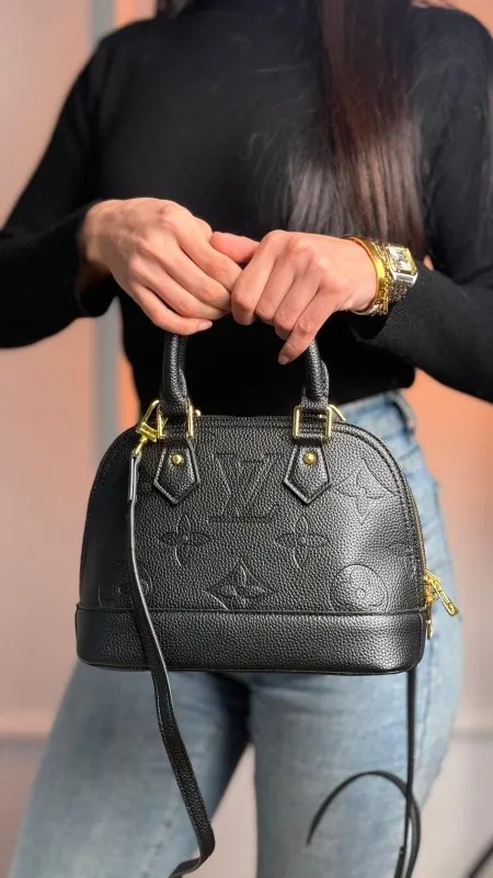 شنطة - Louis Vuitton هرمي Double box / شامل علبة الشركة  93595-25