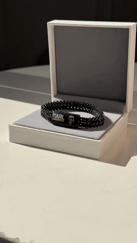 اسوارة - Karl Lagerfeld الشبابية / شامل علبة