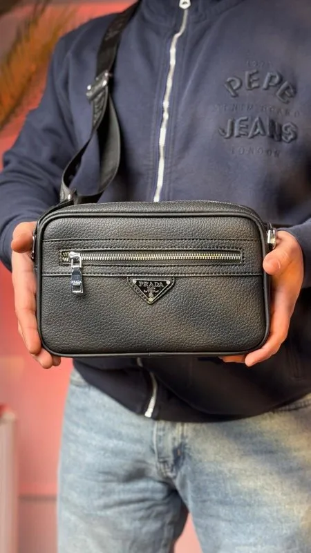 باوتش - Prada / مستطيل/ كوالتي ماستر