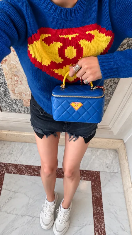 شنطة - CHANEL / Superman - شامل علبة الشركة ( دوبل بوكس )
