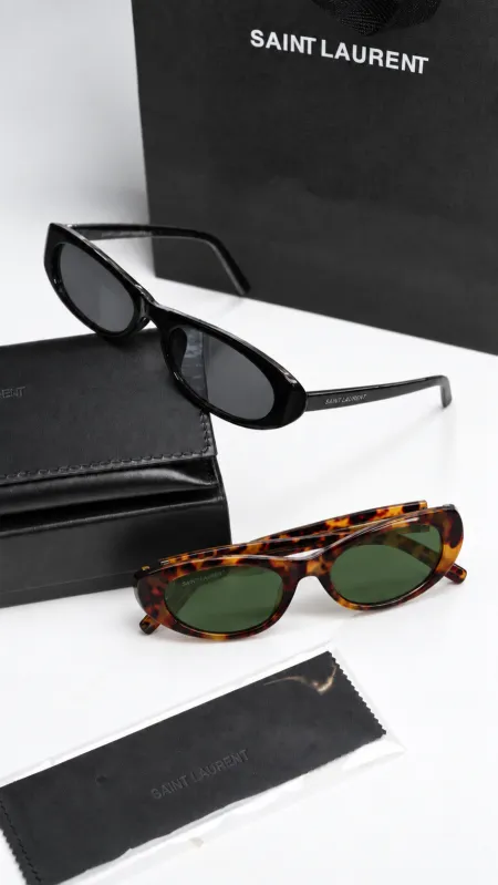نظارة -YSL - SAINT LAURENT / شامل علبة و كيس الشركة