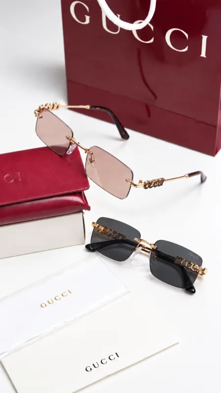 نظارة Gucci / شامل علبة وكيس الشركة