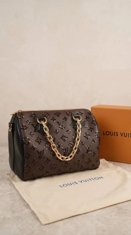 شنطة - LOUIS VUITTON ٢٥ سم / ماستر كواليتي شامل علبة