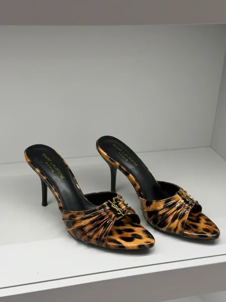 كعب ysl